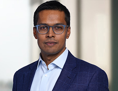 Manish Headshot Q2f26 387x298